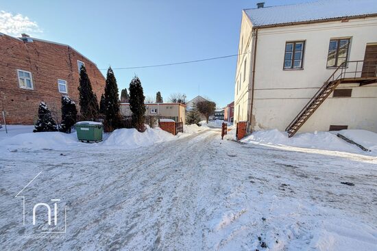 120m2 plašas telpas